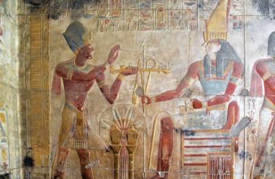 Abydos und Dendera